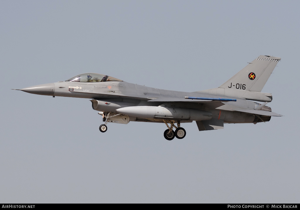 Aircraft Photo of J-016 | General Dynamics F-16AM Fighting Falcon | Netherlands - Air Force | AirHistory.net #83305