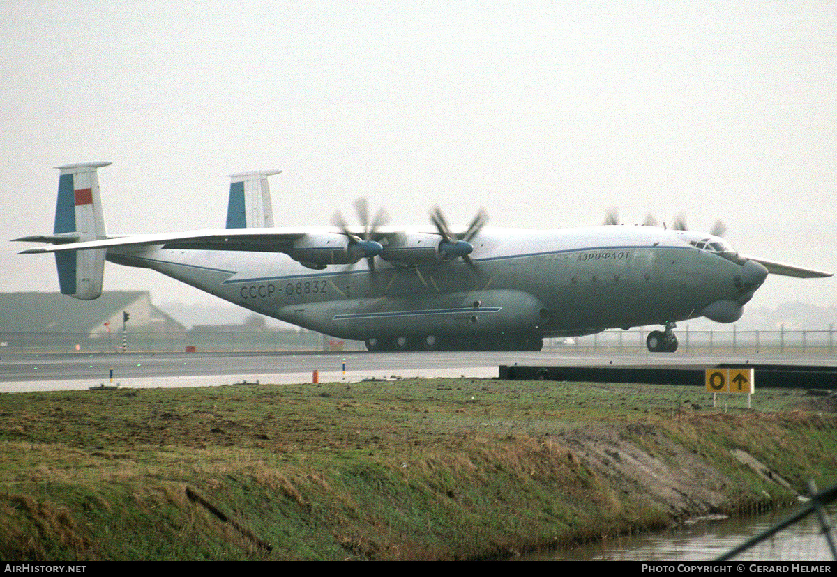 Aircraft Photo of CCCP-08832 | Antonov An-22A Antei | Aeroflot | AirHistory.net #83324