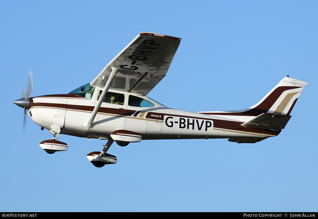 Aircraft Photo of G-BHVP | Cessna 182Q Skylane | AirHistory.net #83413