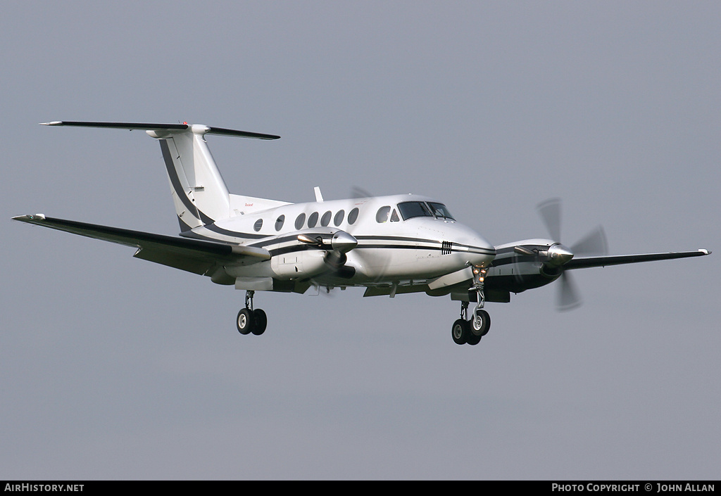 Aircraft Photo of G-SAXN | Beech 200 Super King Air | AirHistory.net #83431