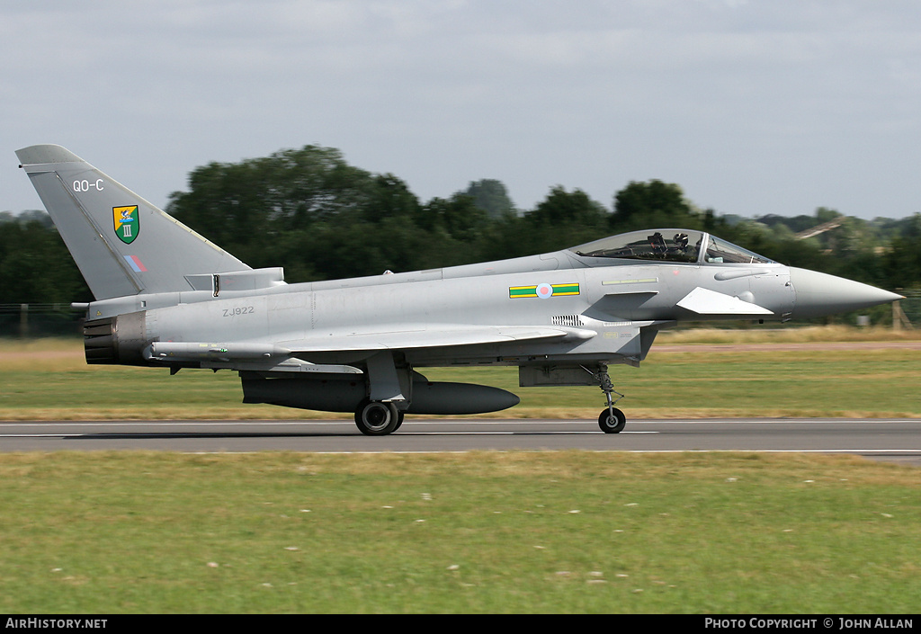 Aircraft Photo of ZJ922 | Eurofighter EF-2000 Typhoon F2 | UK - Air Force | AirHistory.net #83471
