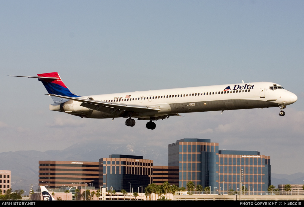 Aircraft Photo of N909DA | McDonnell Douglas MD-90-30 | Delta Air Lines | AirHistory.net #83563