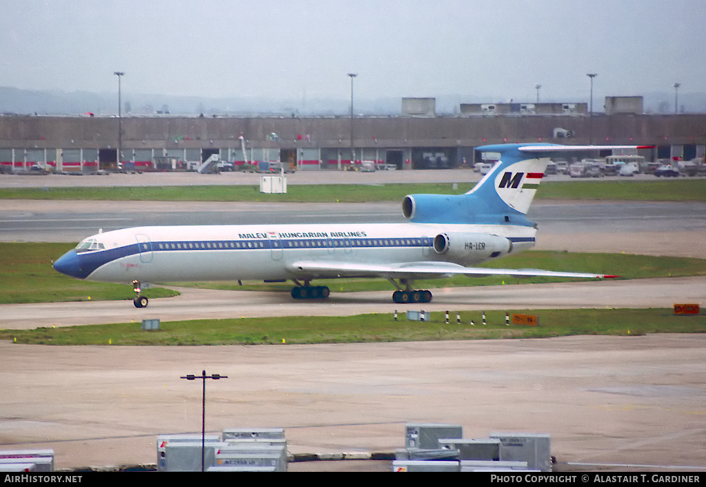 Aircraft Photo of HA-LCR | Tupolev Tu-154B-2 | Malév - Hungarian Airlines | AirHistory.net #83631