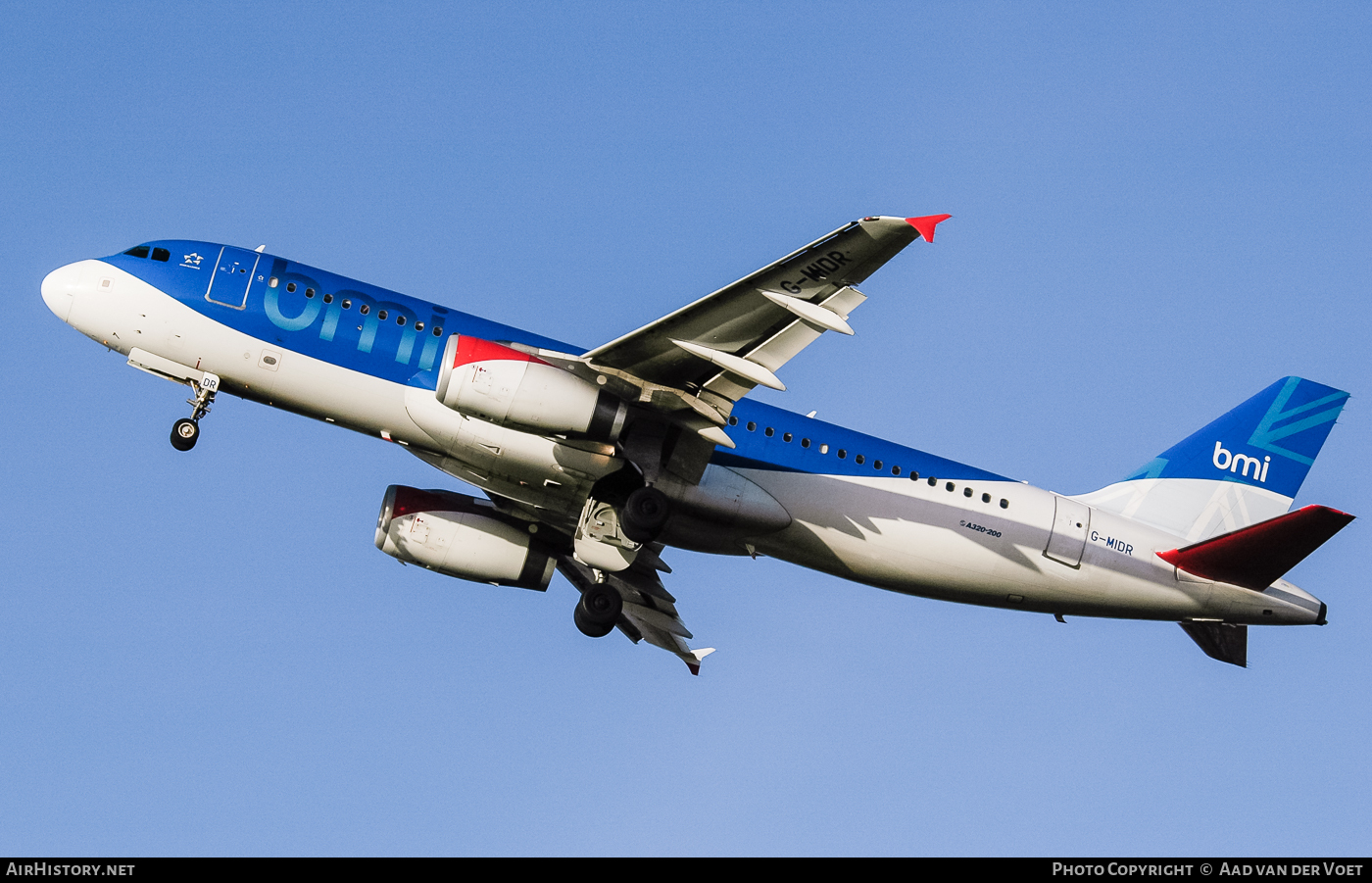 Aircraft Photo of G-MIDR | Airbus A320-232 | BMI - British Midland International | AirHistory.net #83725