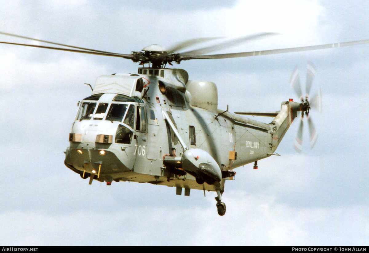 Aircraft Photo of ZA136 | Westland WS-61 Sea King HAS6 | UK - Navy | AirHistory.net #83809