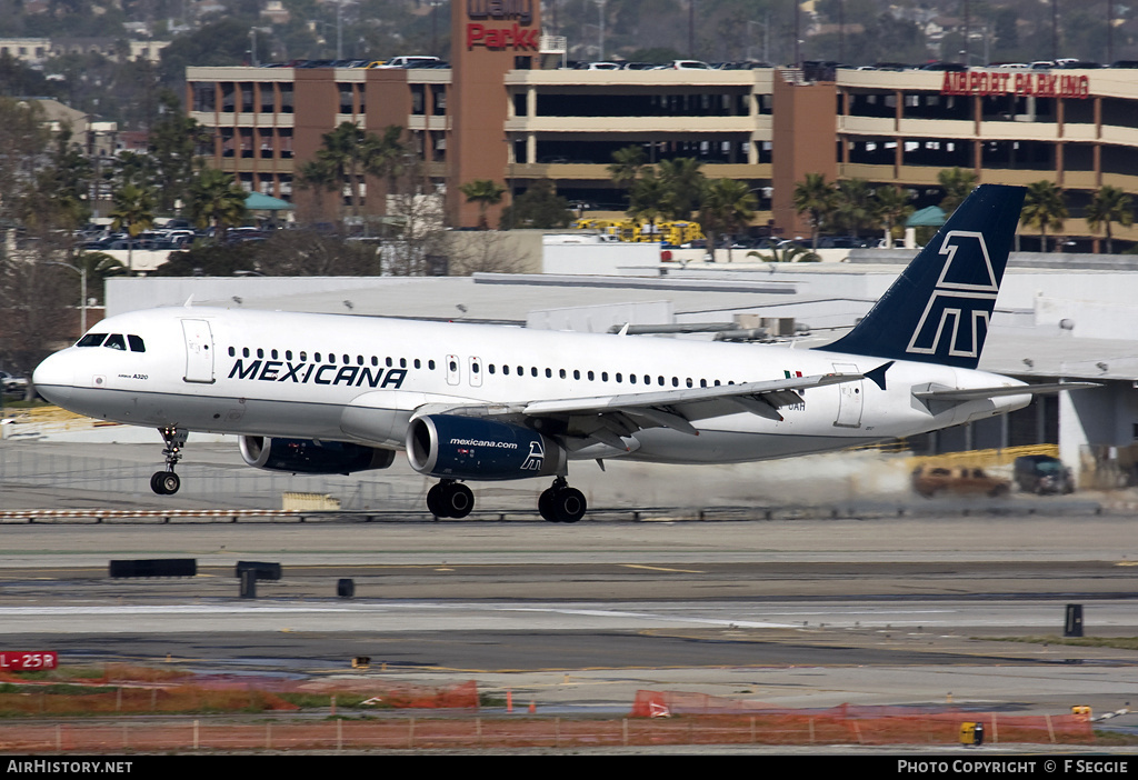 Aircraft Photo of XA-UAH | Airbus A320-231 | Mexicana | AirHistory.net #83897