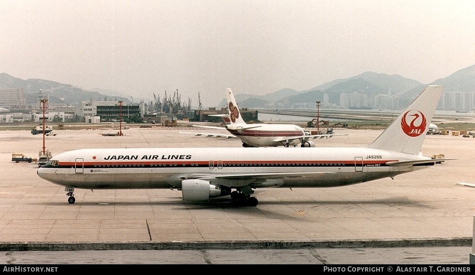 Aircraft Photo of JA8266 | Boeing 767-346 | Japan Air Lines - JAL | AirHistory.net #84005