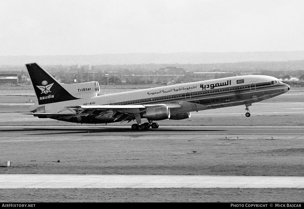 Aircraft Photo of HZ-AHG | Lockheed L-1011-385-1-15 TriStar 200 | Saudia - Saudi Arabian Airlines | AirHistory.net #84050
