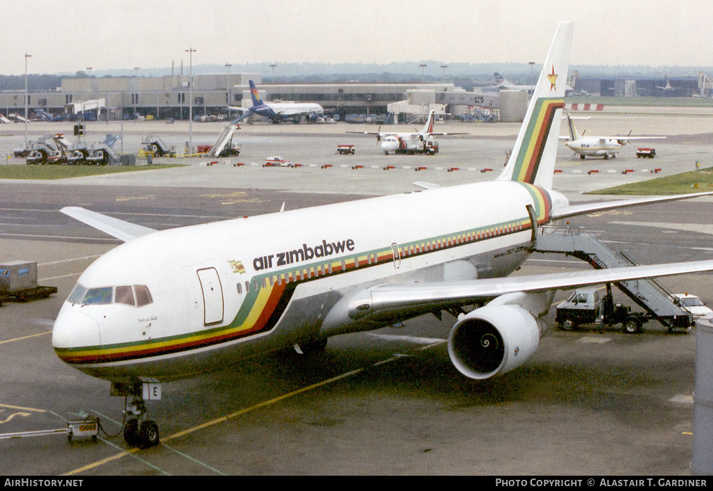 Aircraft Photo of Z-WPE | Boeing 767-2N0/ER | Air Zimbabwe | AirHistory.net #84062