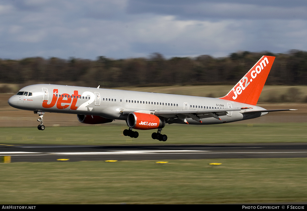 Aircraft Photo of G-LSAA | Boeing 757-236 | Jet2 | AirHistory.net #84085