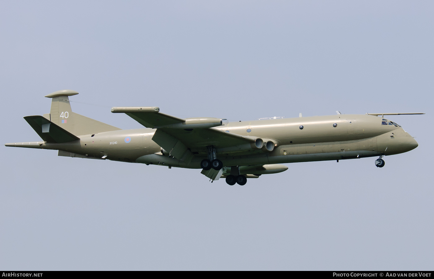 Aircraft Photo of XV240 | Hawker Siddeley HS-801 Nimrod MR.2P | UK - Air Force | AirHistory.net #84161