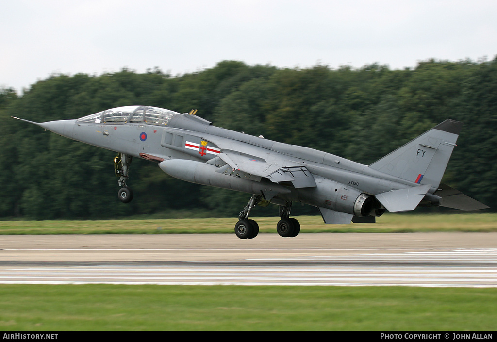 Aircraft Photo of XX150 | Sepecat Jaguar T4 | UK - Air Force | AirHistory.net #84200