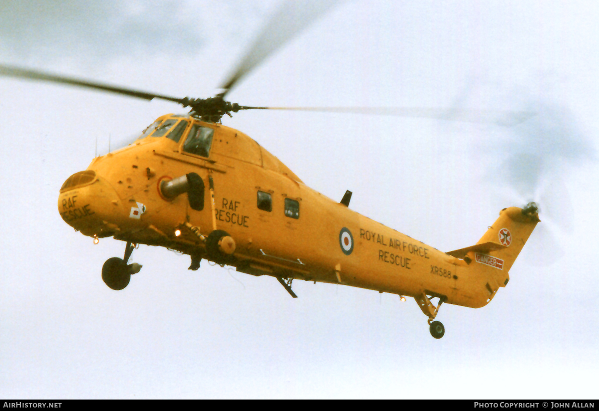 Aircraft Photo of XR588 | Westland WS-58 Wessex HAR.2 | UK - Air Force | AirHistory.net #84254