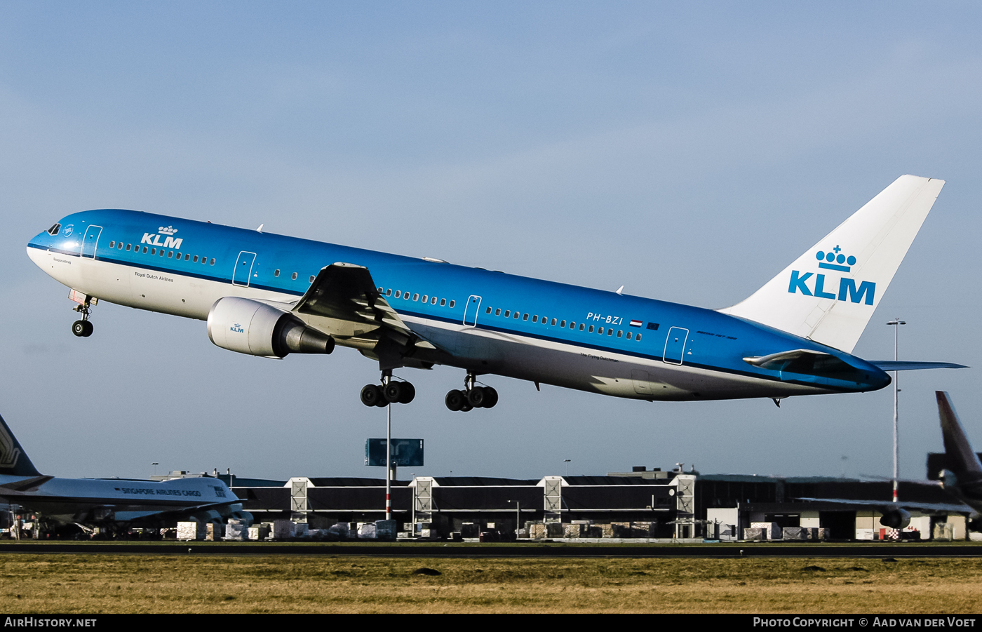 Aircraft Photo of PH-BZI | Boeing 767-306/ER | KLM - Royal Dutch Airlines | AirHistory.net #84277