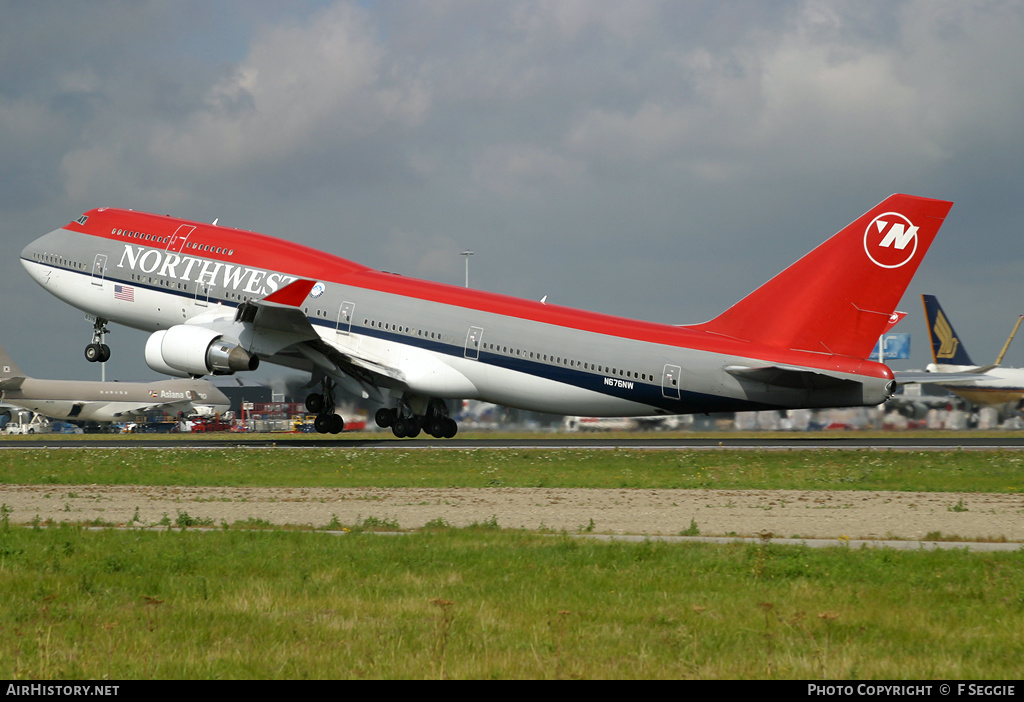 Aircraft Photo of N676NW | Boeing 747-451 | Northwest Airlines | AirHistory.net #84330