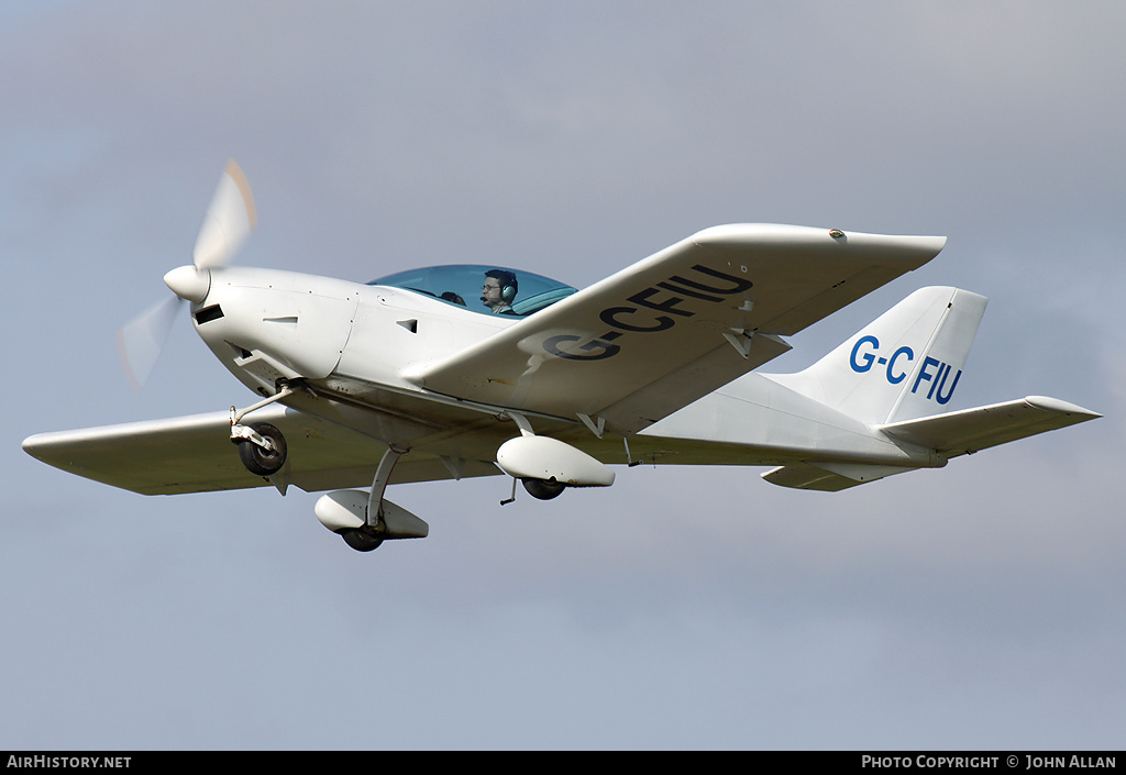 Aircraft Photo of G-CFIU | Czech Aircraft Works SportCruiser | AirHistory.net #84420