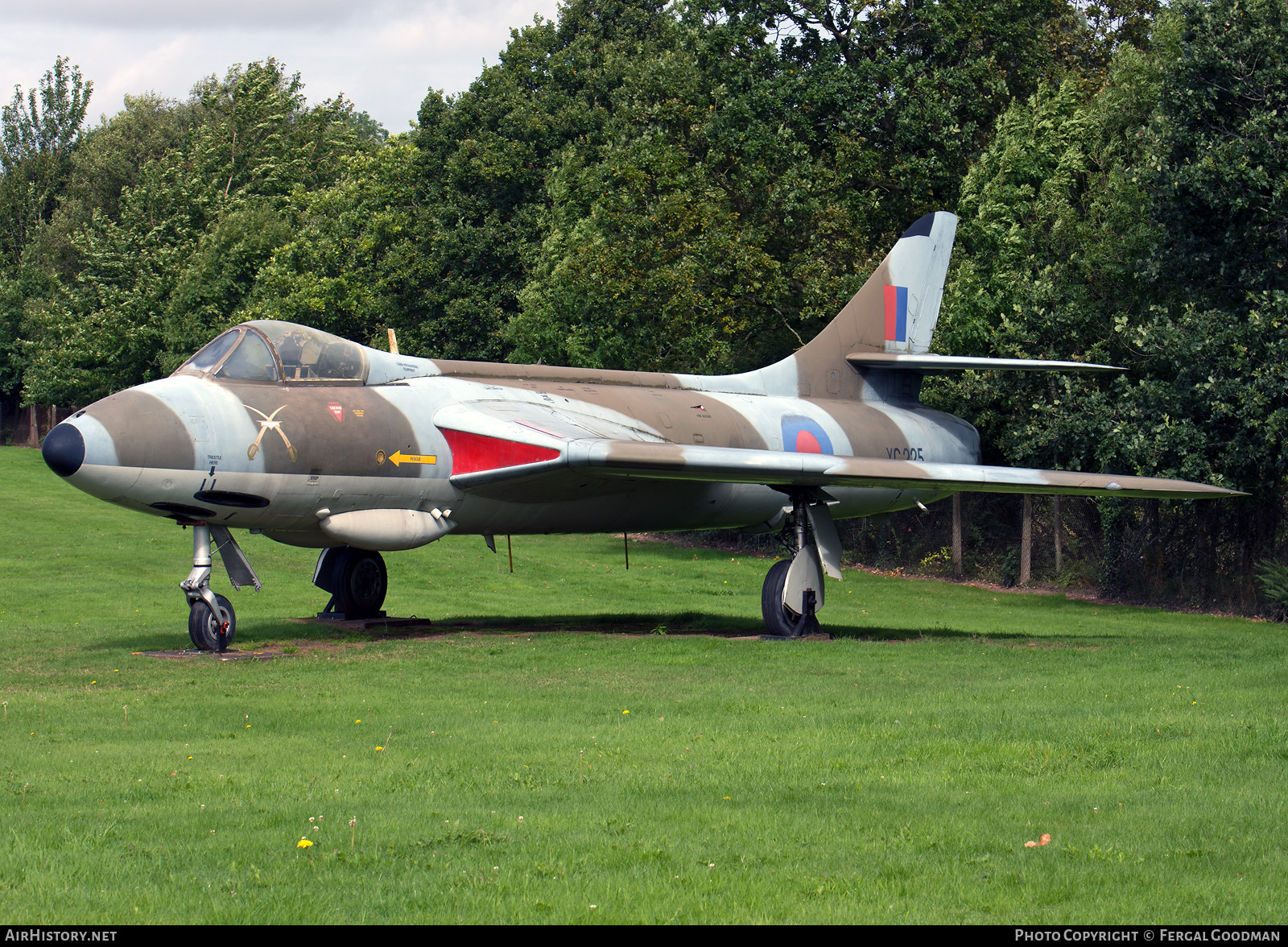 Aircraft Photo of XG225 | Hawker Hunter F6A | UK - Air Force | AirHistory.net #84532