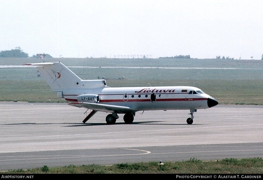 Aircraft Photo of LY-AAY | Yakovlev Yak-40 | Aviakompanija Lietuva | AirHistory.net #84627
