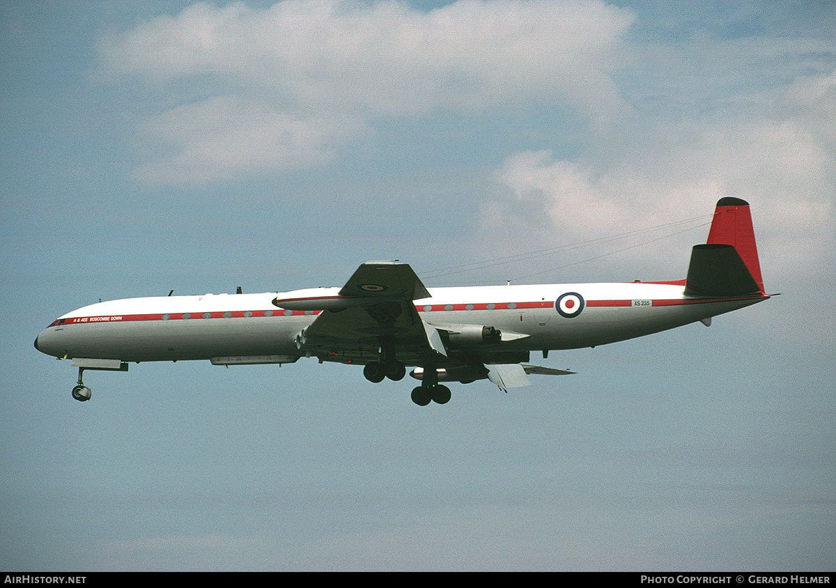 Aircraft Photo of XS235 | De Havilland D.H. 106 Comet 4C | UK - Air Force | AirHistory.net #84684