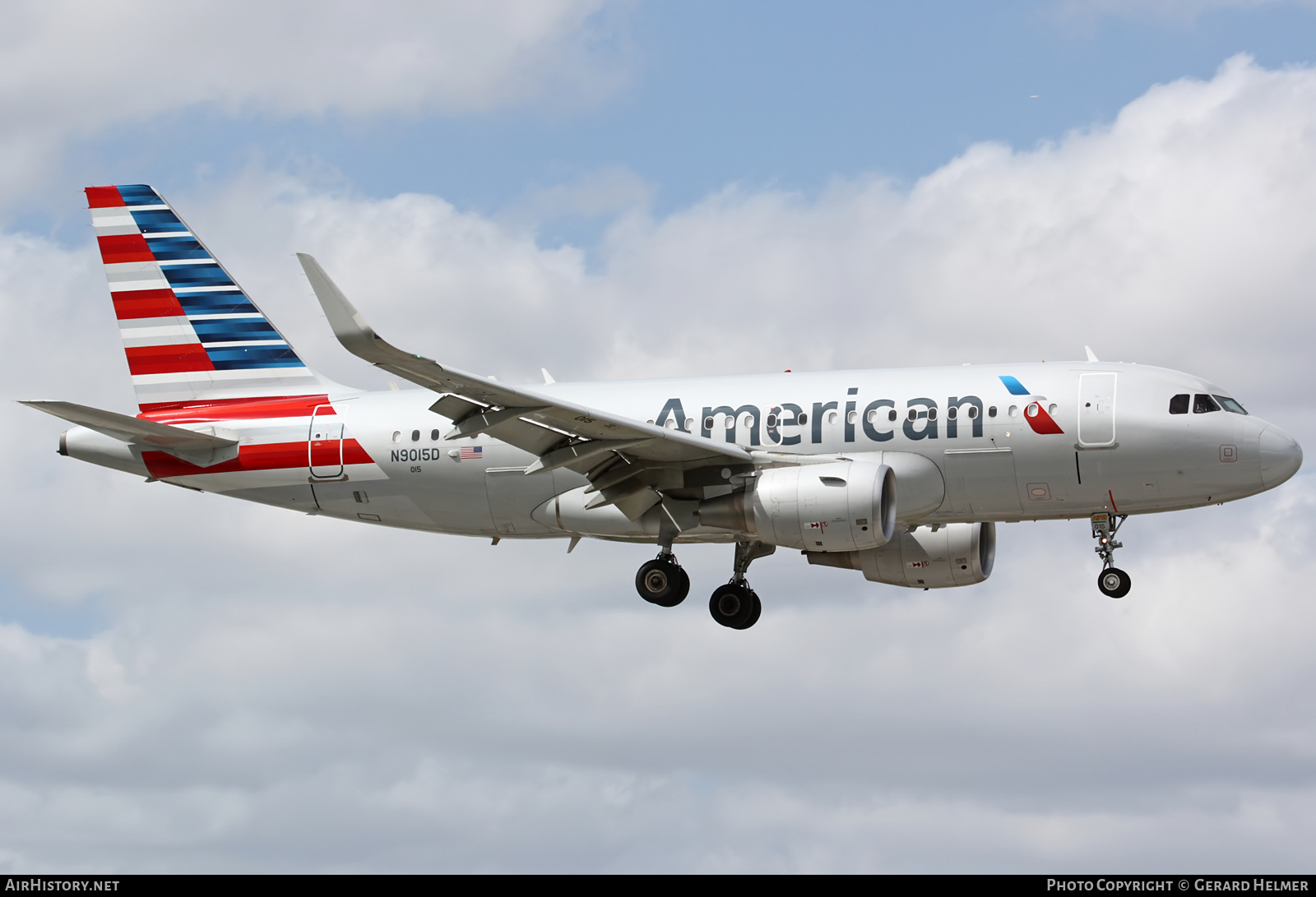 Aircraft Photo of N9015D | Airbus A319-115 | American Airlines | AirHistory.net #84710