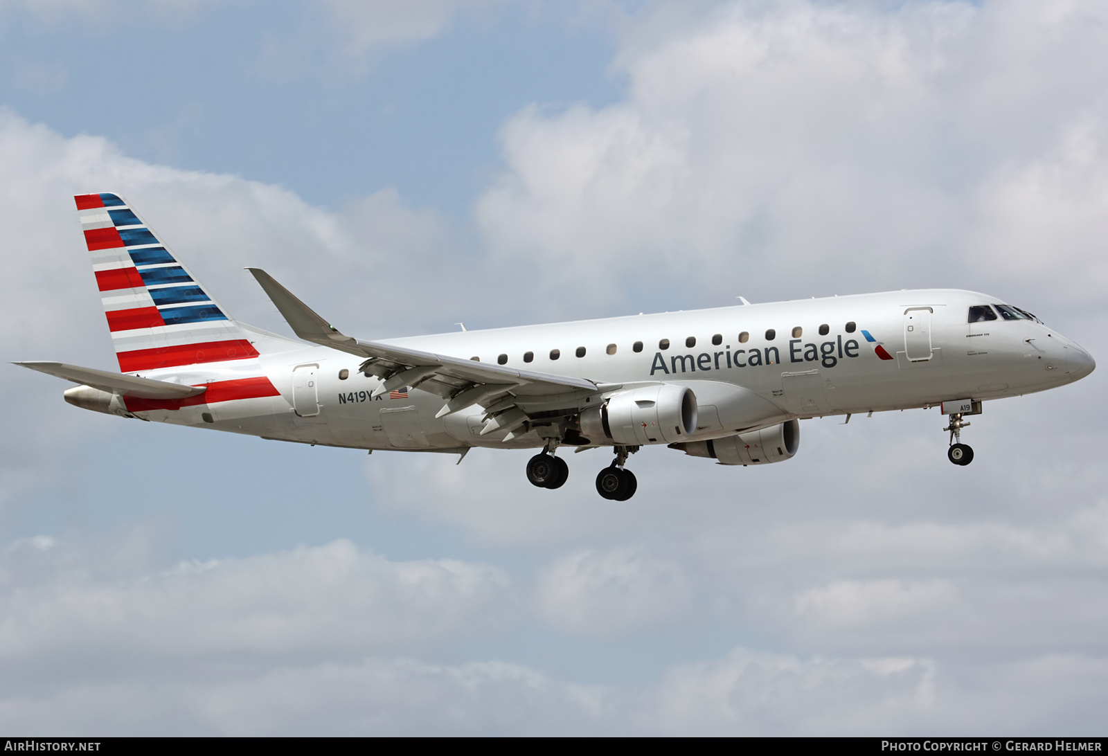 Aircraft Photo of N419YX | Embraer 175LR (ERJ-170-200LR) | American Airlines | AirHistory.net #84721