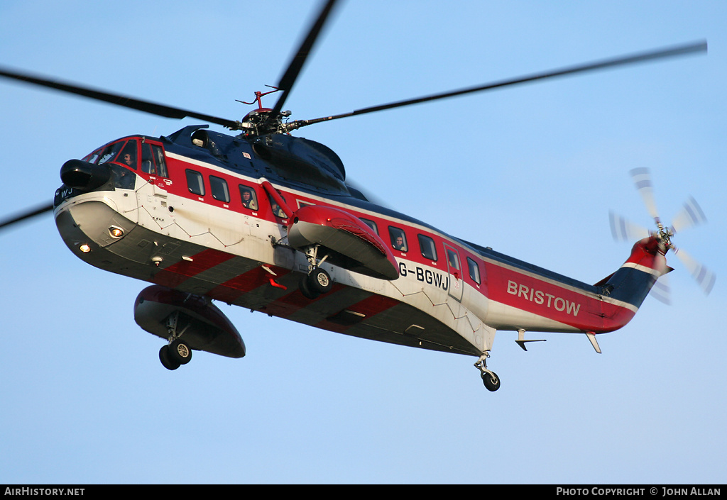 Aircraft Photo of G-BGWJ | Sikorsky S-61N MkII | Bristow Helicopters | AirHistory.net #84803