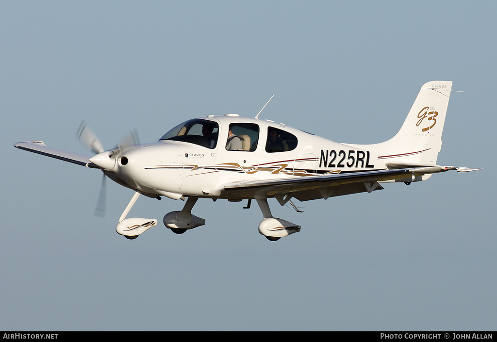 Aircraft Photo of N225RL | Cirrus SR-22 G3-GTS | AirHistory.net #84932