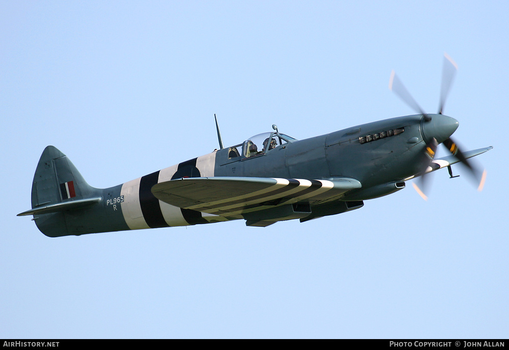 Aircraft Photo of G-MKXI / PL965 | Supermarine 365 Spitfire PR11 | UK - Air Force | AirHistory.net #84951