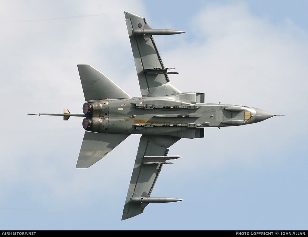 Aircraft Photo of ZA543 | Panavia Tornado GR4 | UK - Air Force | AirHistory.net #84960