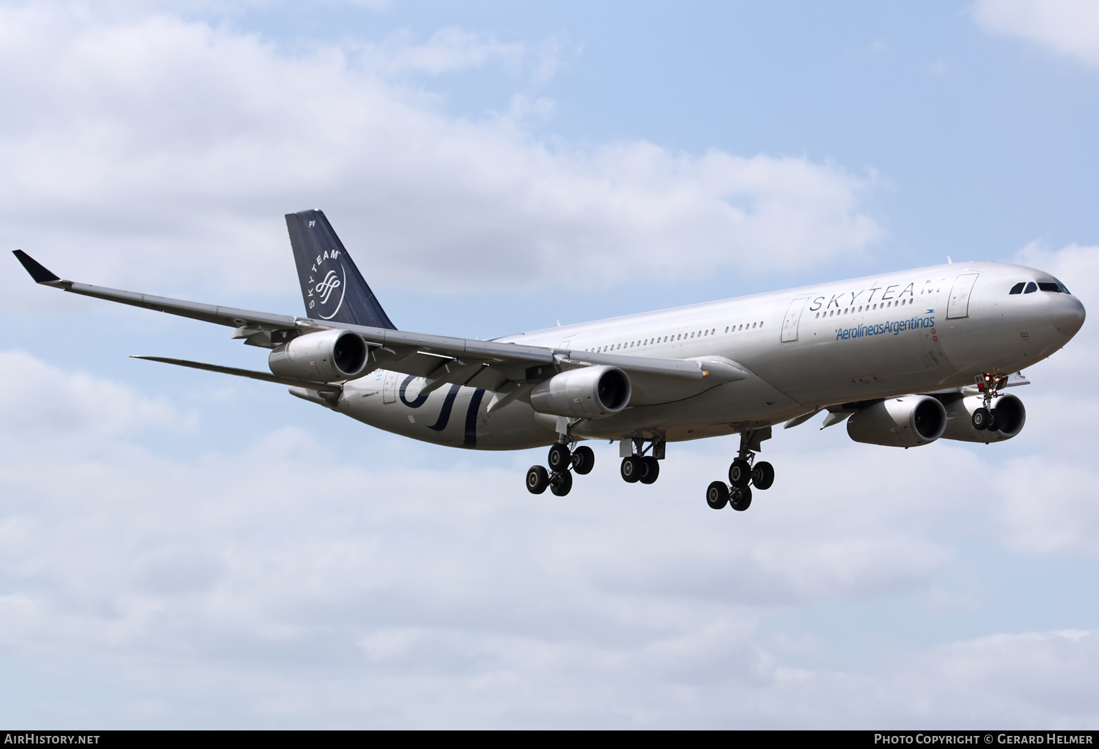 Aircraft Photo of LV-FPV | Airbus A340-313X | Aerolíneas Argentinas | AirHistory.net #84997