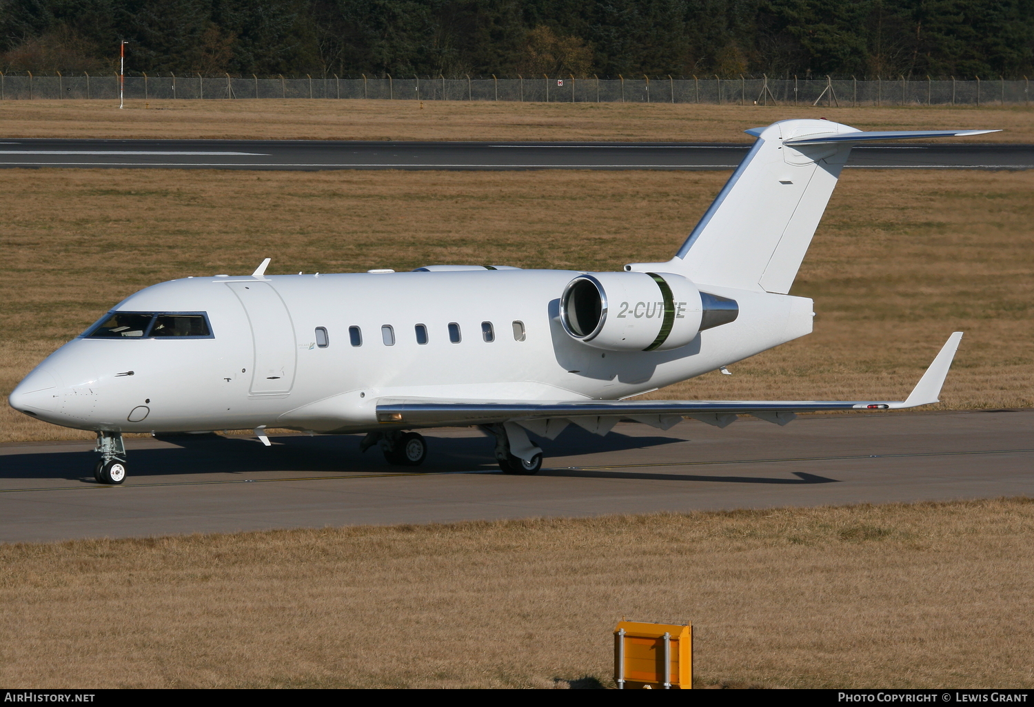 Aircraft Photo of 2-CUTE | Canadair Challenger 601-3A (CL-600-2B16) | AirHistory.net #85088