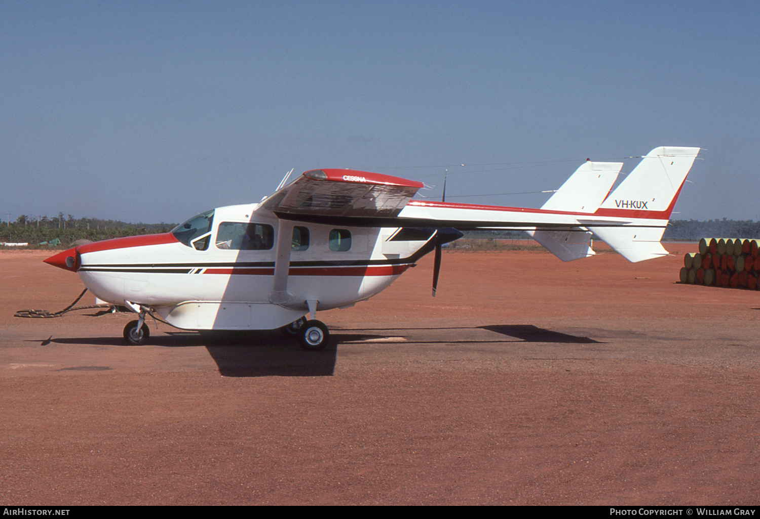 Aircraft Photo of VH-KUX | Cessna 337G Skymaster | AirHistory.net #85134