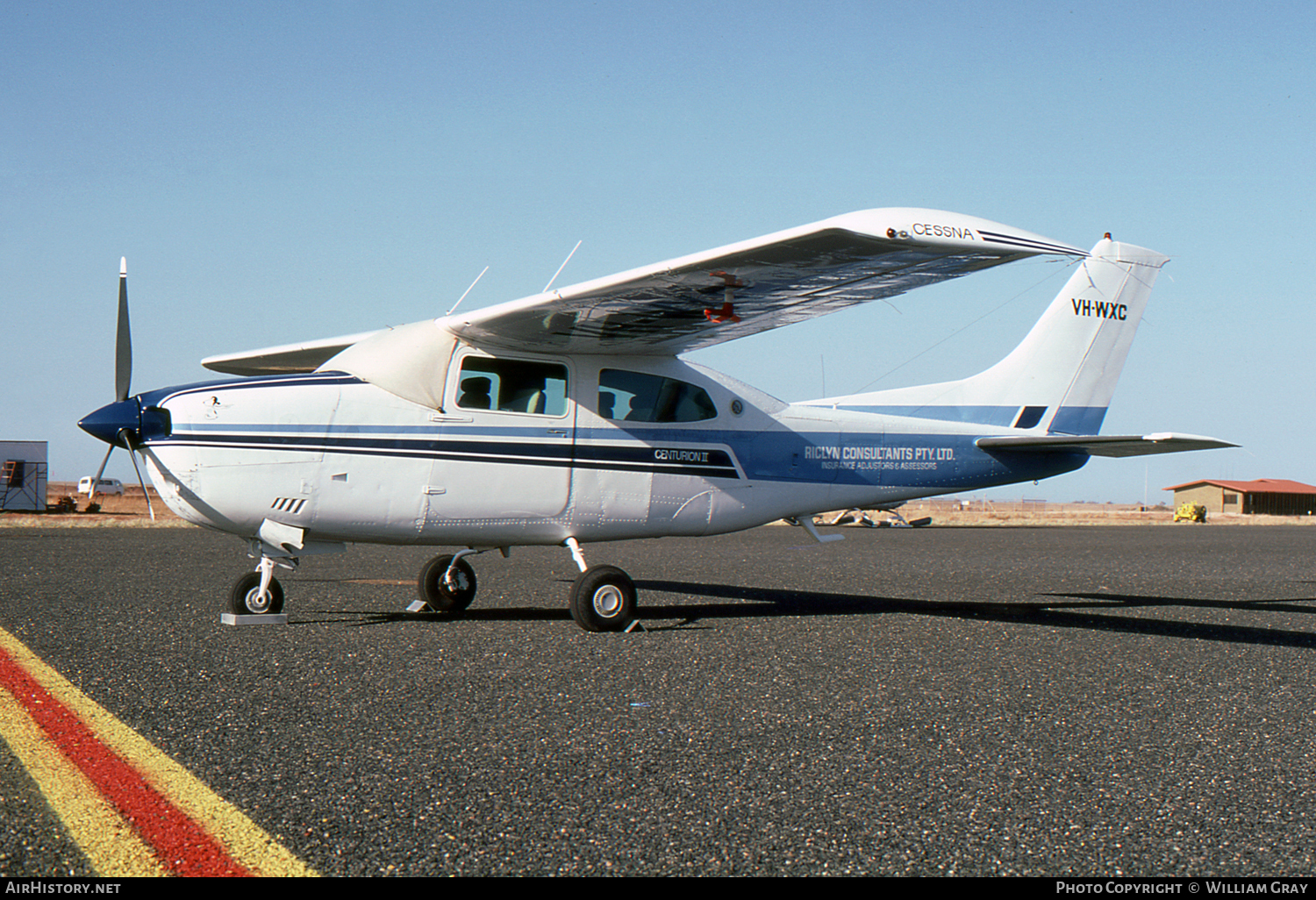 Aircraft Photo of VH-WXC | Cessna 210M Centurion II | Riclyn Consultants | AirHistory.net #85176