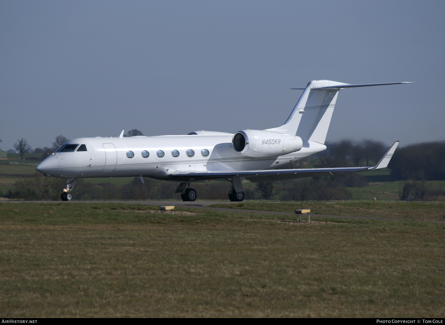 Aircraft Photo of N450KR | Gulfstream Aerospace G-IV-X Gulfstream G450 | AirHistory.net #85211