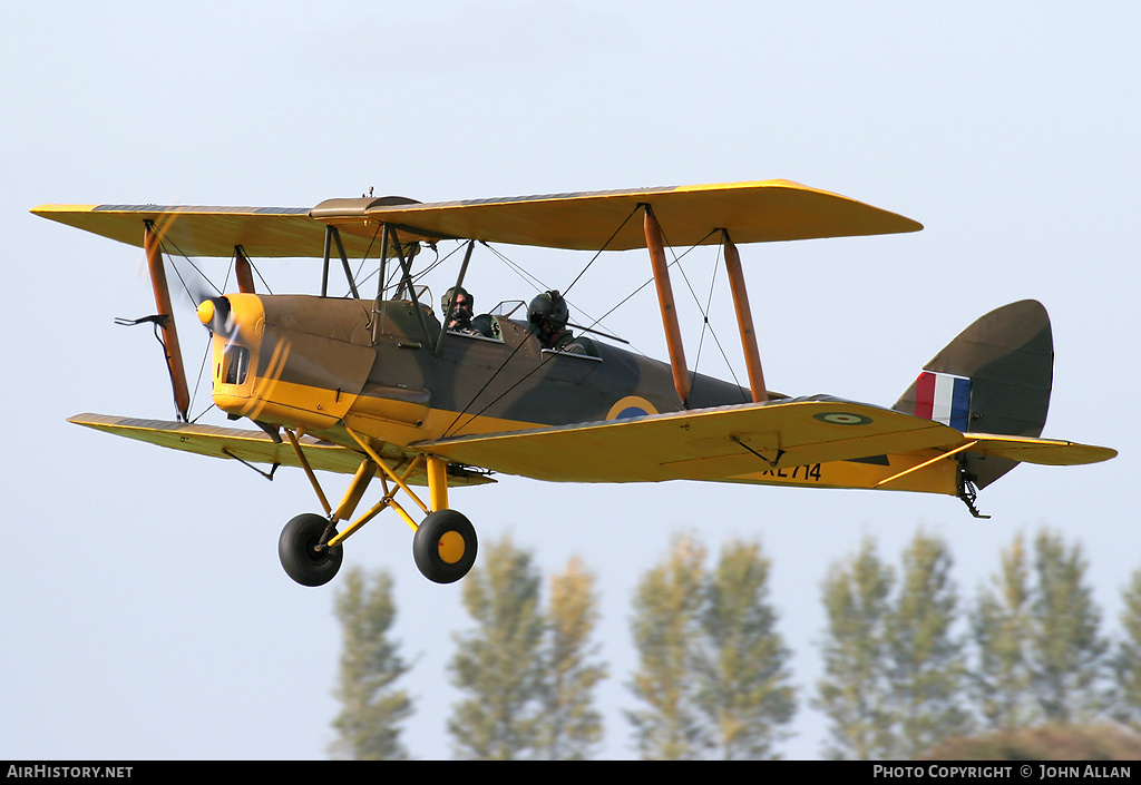 Aircraft Photo of G-AOGR / XL714 | De Havilland D.H. 82A Tiger Moth II | UK - Air Force | AirHistory.net #85255