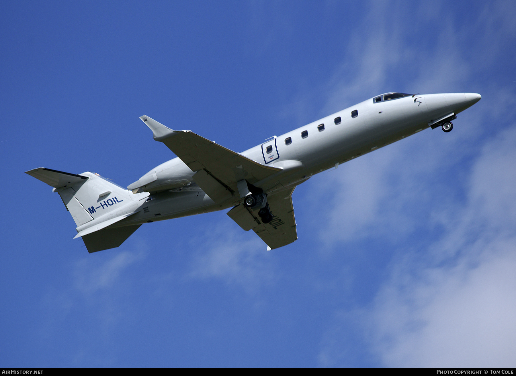 Aircraft Photo of M-HOIL | Learjet 60 | AirHistory.net #85323