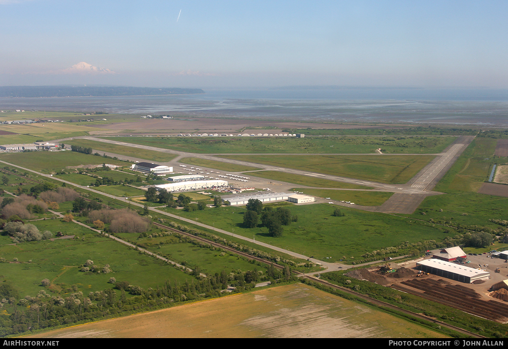 Airport photo of Vancouver - Boundary Bay (CZBB / YDT) in British Columbia, Canada | AirHistory.net #85360
