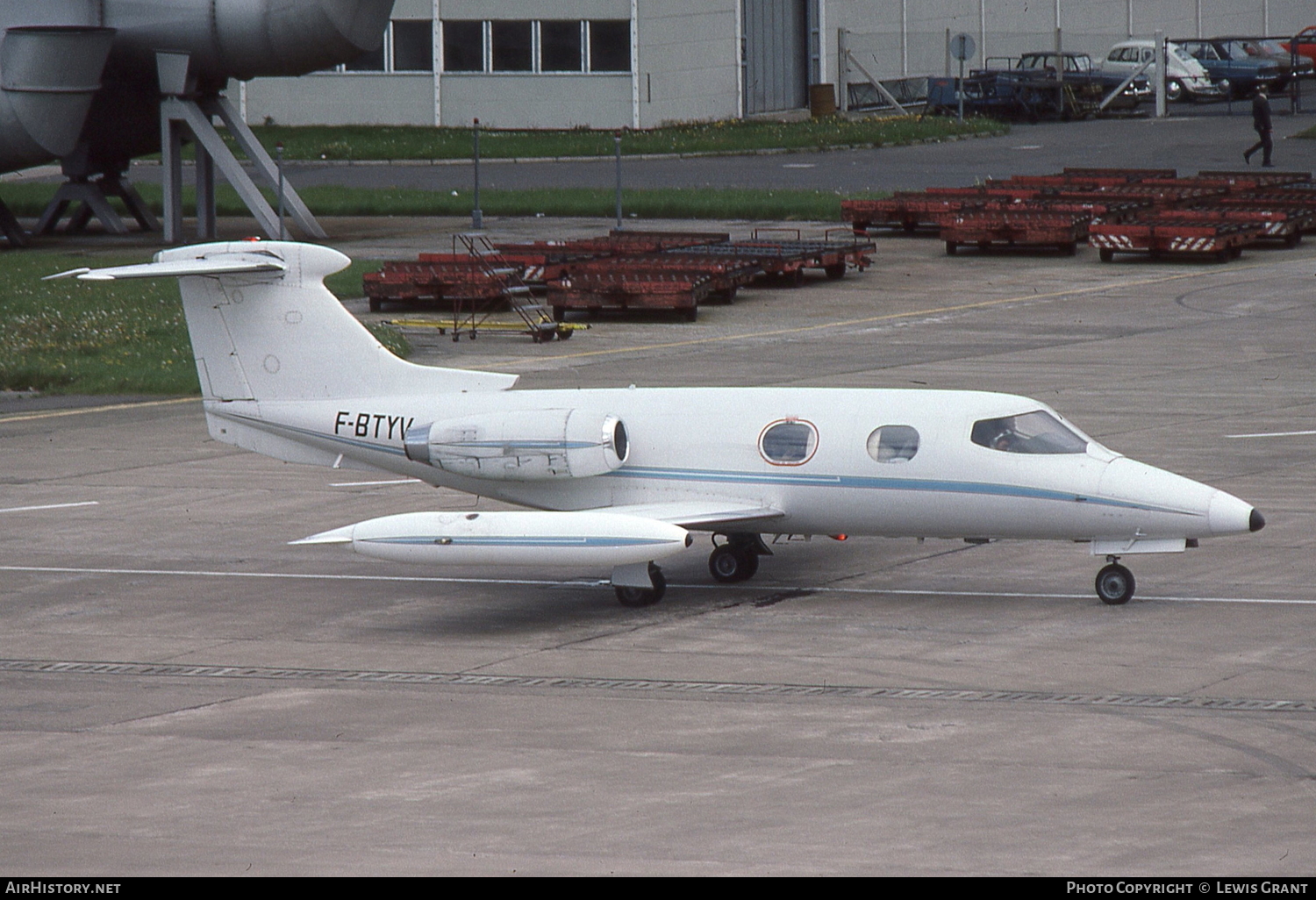 Aircraft Photo of F-BTYV | Lear Jet 24B | AirHistory.net #85366