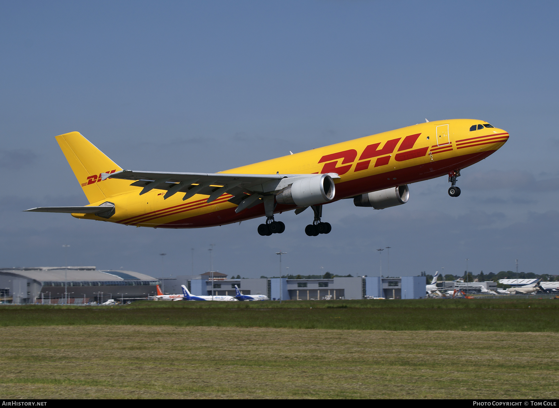 Aircraft Photo of D-AEAL | Airbus A300B4-622R | DHL International | AirHistory.net #85547