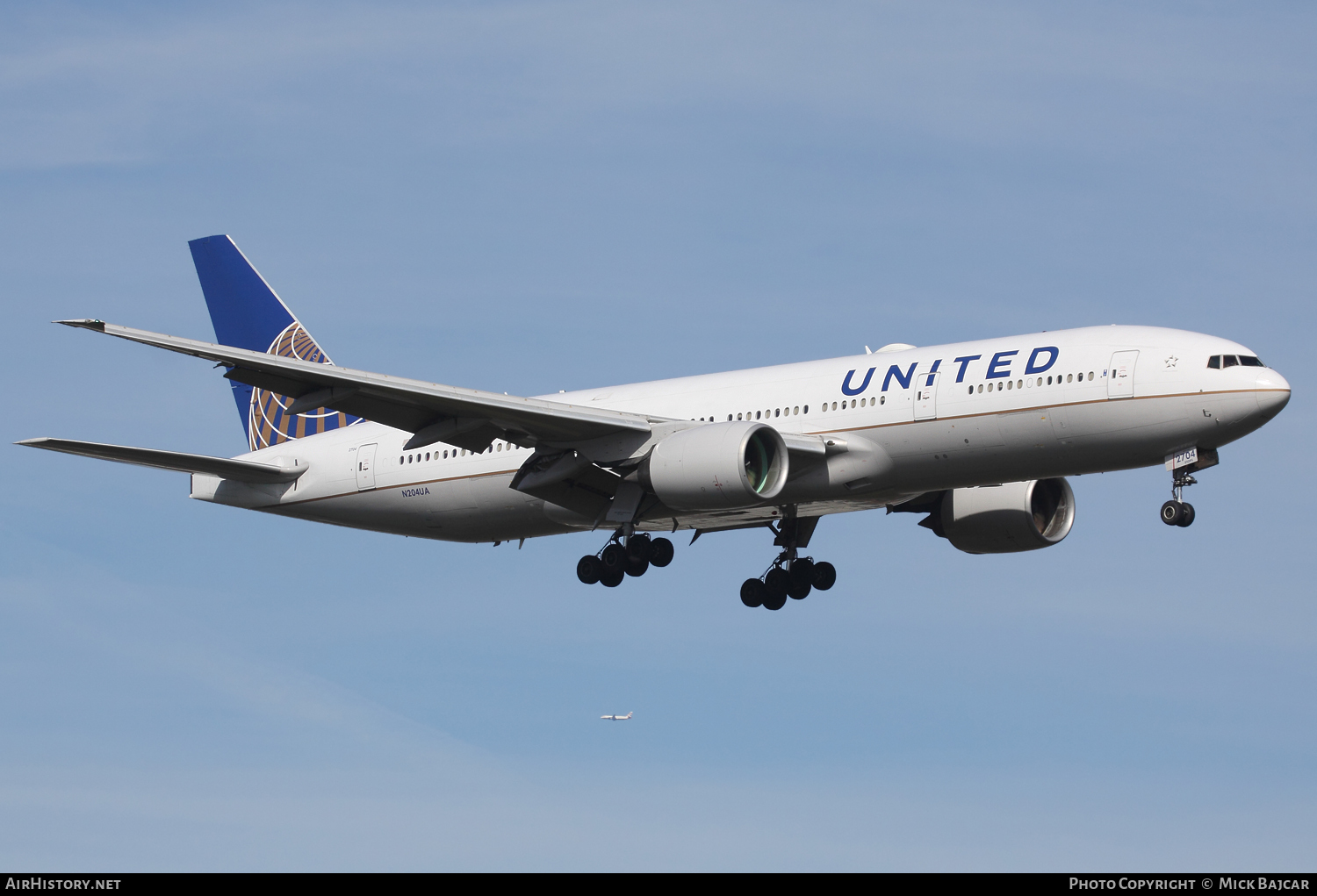 Aircraft Photo of N204UA | Boeing 777-222/ER | United Airlines | AirHistory.net #85572