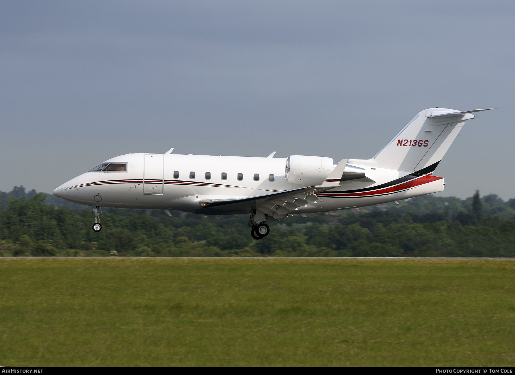 Aircraft Photo of N213GS | Bombardier Challenger 605 (CL-600-2B16) | AirHistory.net #85669