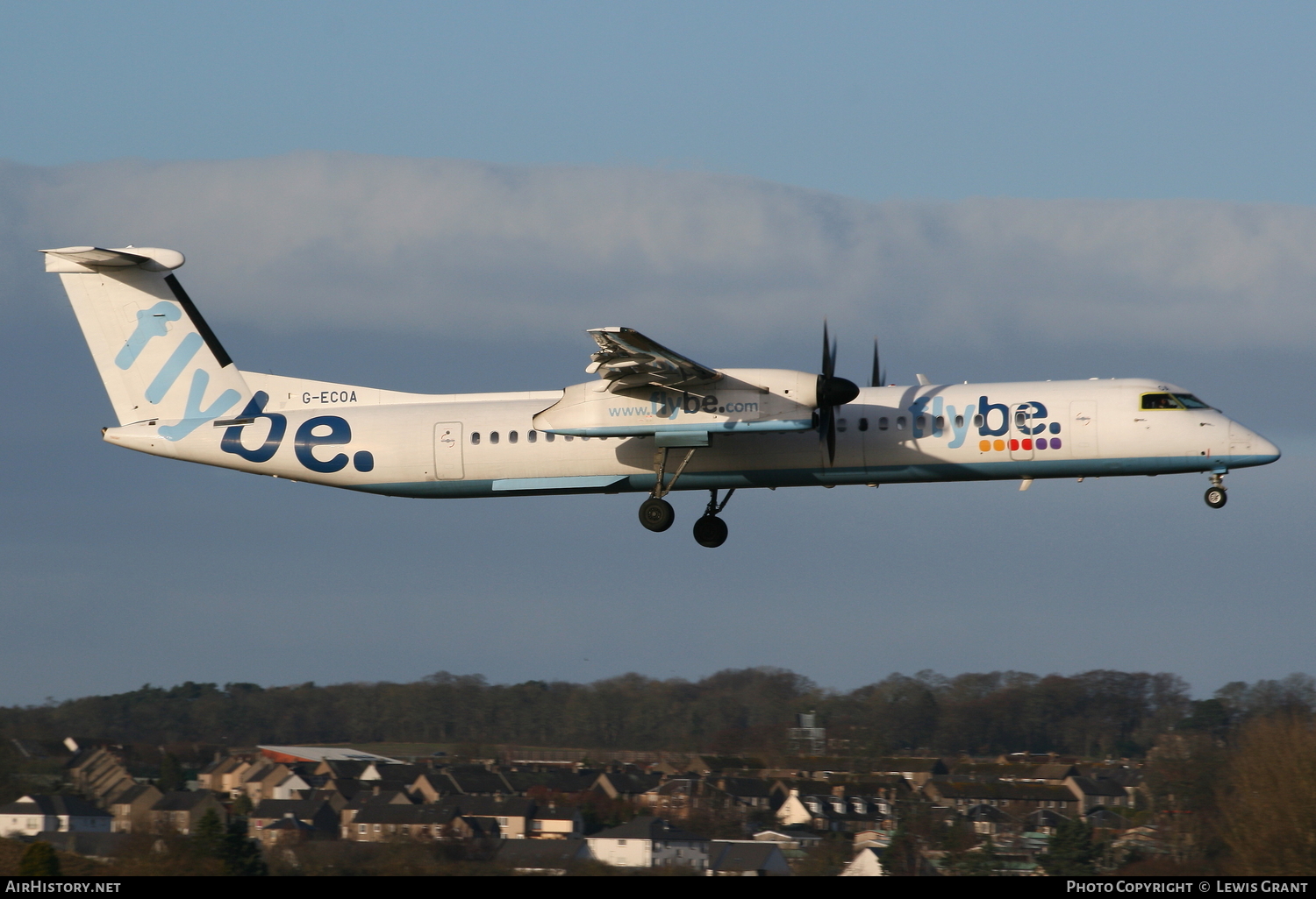 Aircraft Photo of G-ECOA | Bombardier DHC-8-402 Dash 8 | Flybe | AirHistory.net #85696