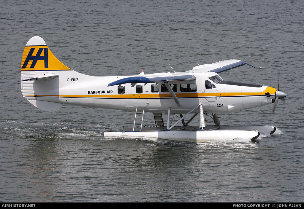 Aircraft Photo of C-FIUZ | Vazar DHC-3T Turbine Otter | Harbour Air | AirHistory.net #85722