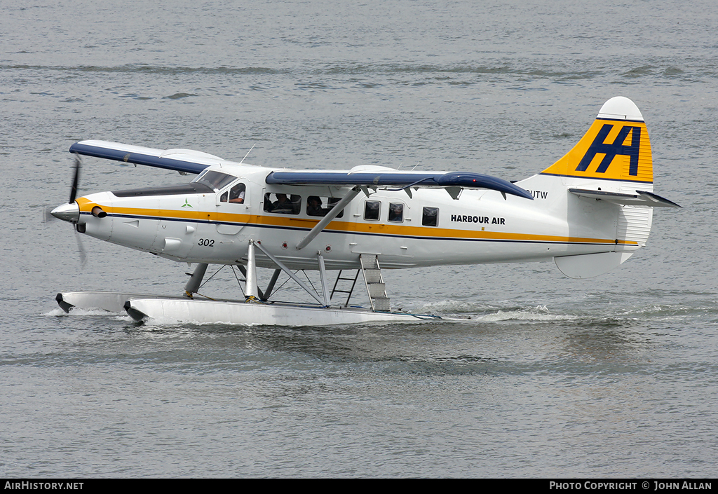 Aircraft Photo of C-GUTW | Vazar DHC-3T Turbine Otter | Harbour Air | AirHistory.net #85740