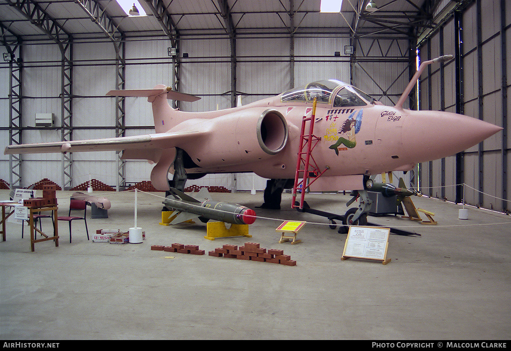 Aircraft Photo of XX901 | Hawker Siddeley Buccaneer S2B | UK - Air Force | AirHistory.net #85801