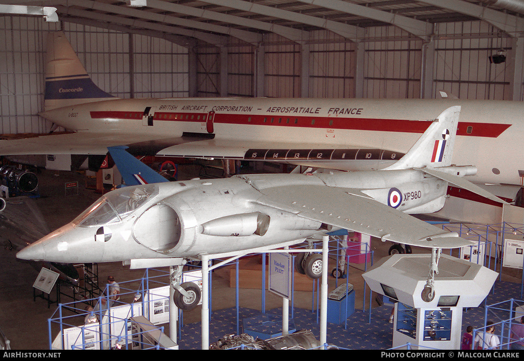 Aircraft Photo of XP980 | Hawker Siddeley P-1127 | UK - Air Force | AirHistory.net #85952