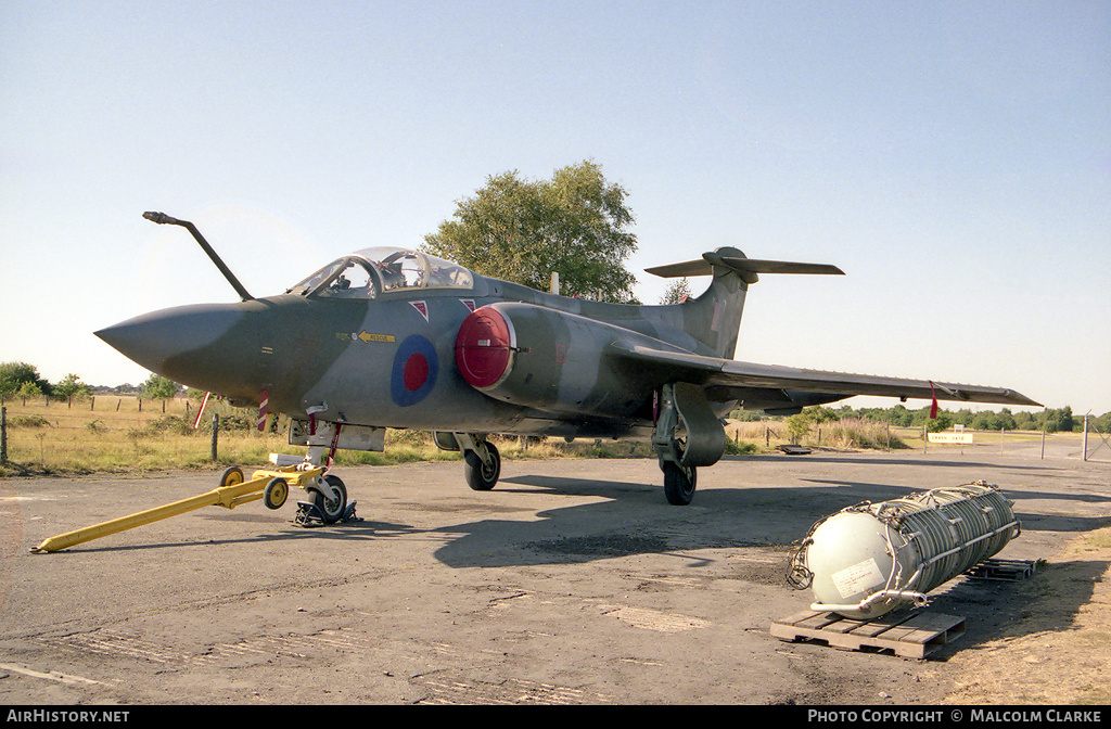 Aircraft Photo of XN974 | Hawker Siddeley Buccaneer S2 | UK - Air Force | AirHistory.net #86205