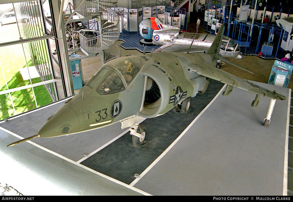 Aircraft Photo of 159233 | Hawker Siddeley AV-8A Harrier | USA - Marines | AirHistory.net #86300