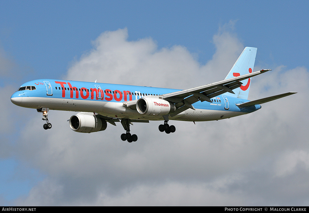 Aircraft Photo of G-BYAH | Boeing 757-204 | Thomsonfly | AirHistory.net #86353