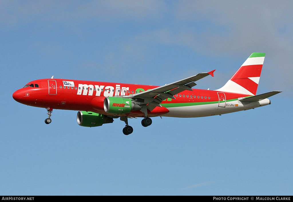 Aircraft Photo of EC-JHJ | Airbus A320-214 | Myair | AirHistory.net #86404